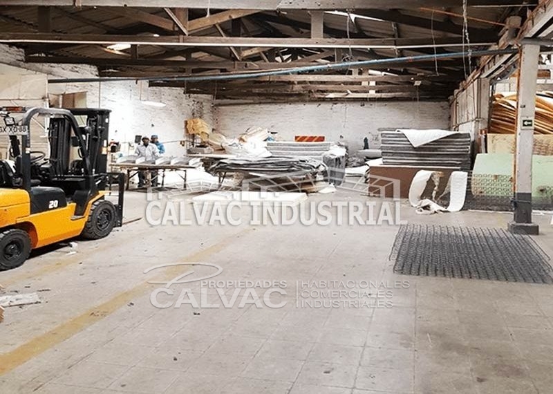 se-vende-propiedad-industrial-cerro-navia10
